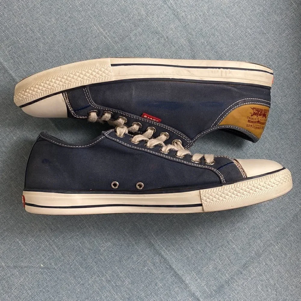 Levi's Stan Buck Sneaker White Canvas Tennis Shoes Choose Size 10